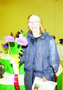 There were plenty on interesting horticultural entries. Nancy Hopkinson of Nobleton won a couple of ribbons, including for the best zinnia and her dried-flower arrangement, entitled Tail Gate Party.