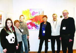 PIZZAZZ OPENED AT MILL Pizzazz, a show offering a variety of colour, contrast, form and movement, is open at the Alton Mill Arts Centre until Feb. 2. The creations of 17 artists are on display, and some of them were on hand for the recent opening reception. Seen here are Jacklyn Hancock, Catherine Howard, Darlene Hassall, Jackie Warmelink, Ed Clark and Warren Galloway. Photo by Bill Rea