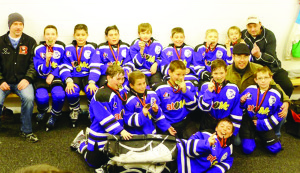 ATOM CHAMPS CROWNED The Caledon Kings were crowned this season's House League Atom Division champions last Sunday at Caledon East. Seen here are (back row) Trainer David Payne, Aidan McCulloch, Damiano Campoli, Johny Greco, Andrew Gillis, Declan Munro, Tyler Richards, Liam Crocker-Boyd, Manager Nelson Gillis, (second row) Eric Mehlenbacher, Tomas Balaka, Christopher Simon, Adrian Albanese, Head Coach Martin McCulloch, Devinn Payne and (front) Justin Vasconcelos. Submitted photo