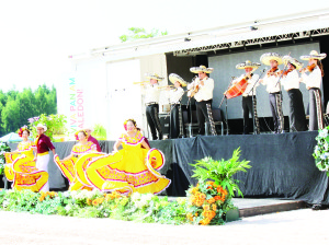 Mariachi Viva Mexico provided some colourful entertainment.