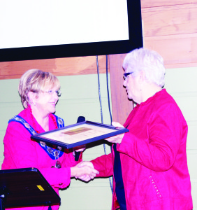 Caledon Mayor Marolyn Morrison presented a plaque to TRCA Chair Gerri Lynn O'Connor in recognition of the 50 years of the Albion Hills Field Centre.