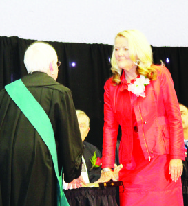 Councillor Barb Shaughnessy received the Declaration of Office from former Caledon Mayor Carol Seglins.