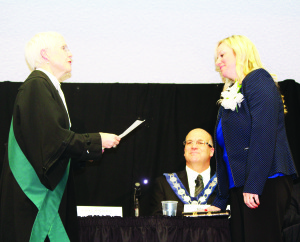 Councillor Jennifer Innis officially took office Tuesday night.