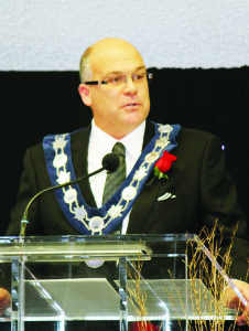 Mayor Allan Thompson delivering his inaugural address Tuesday night.