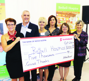 Danila Maric of both Scotiaband and Bethell Hospice; Frank Macellaio, manager of the Scotiabank Bolton branch; Customer Service Representative Sharon Sarini; Customer Service Supervisor Rosa Evangelista; and Customer Relations Representative Lucy Sanzo presented this cheque for $5,000 to Bethell Hospice Foundation Board Chair Kasia Seydegart.