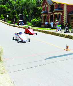 The weather was perfect recently for the annual Cheltenham Day festivities. The Soapbox Derby always attracts a lot of attention at Cheltenham Day. Joey Jacombe, 9, narrowly beat Jack McMullin for the junior championship. Third place was taken by Brooklynn Corbett. The senior title was won by Alyson McElhone, followed by Scott McElhone and Darcy McClure.