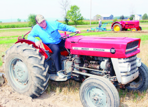 There was a large crowd of competitors and spectators out for the various events. The plowing match included the Mayor's Invitational, and this year, it was host mayor Allan Thompson who won. Photos by Bill Rea