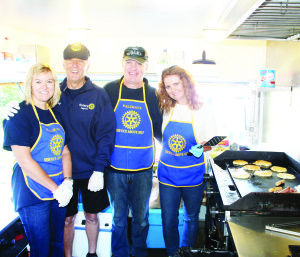 Palgrave Rotarians were also busy preparing breakfast for the runners. Working in the chip wagon were Sandra Tomona, Doug Nicholson, Warren May and Cheryl May.